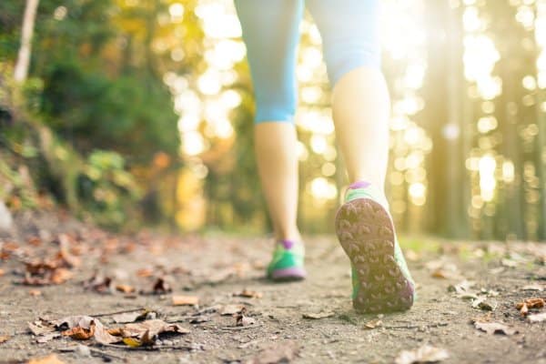 Hardlopen & wandelen om af te vallen 3 Afvallen door te wandelen kan een goede manier zijn om te beginnen